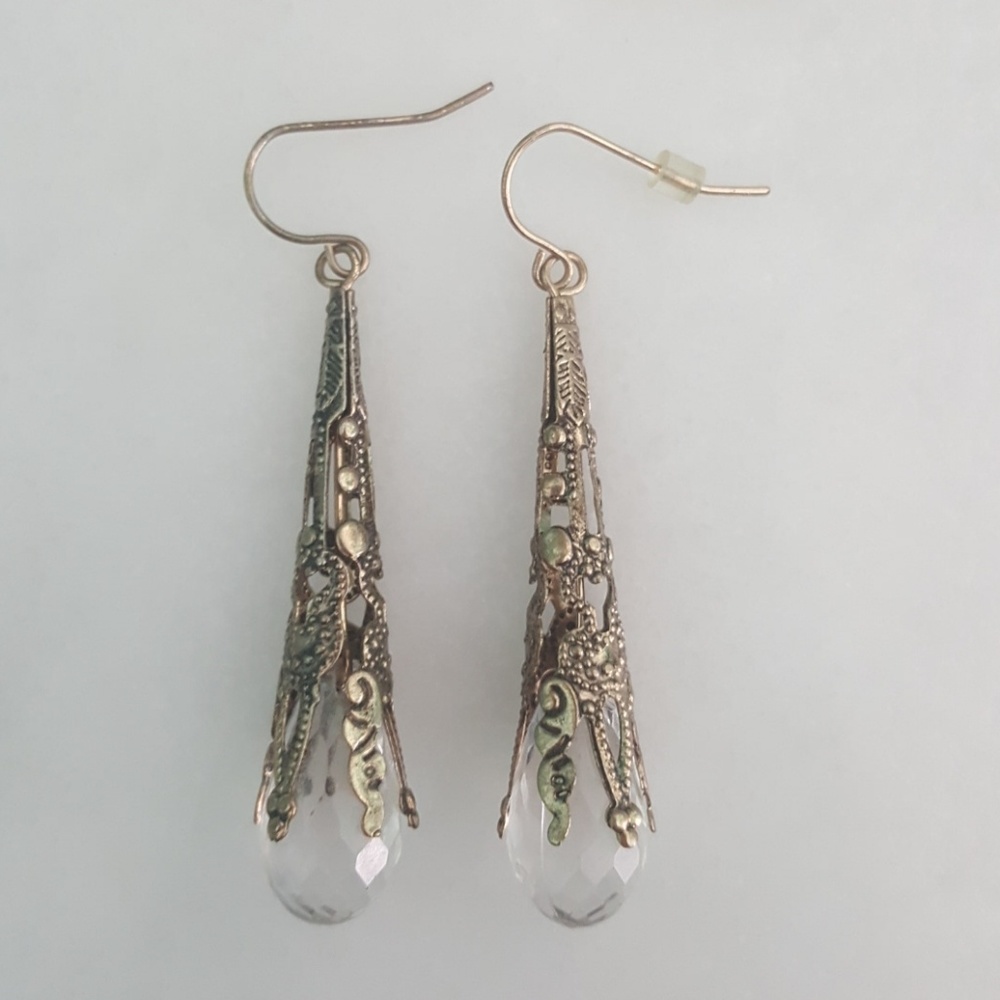 🎉🔥 Linear Drop Earring